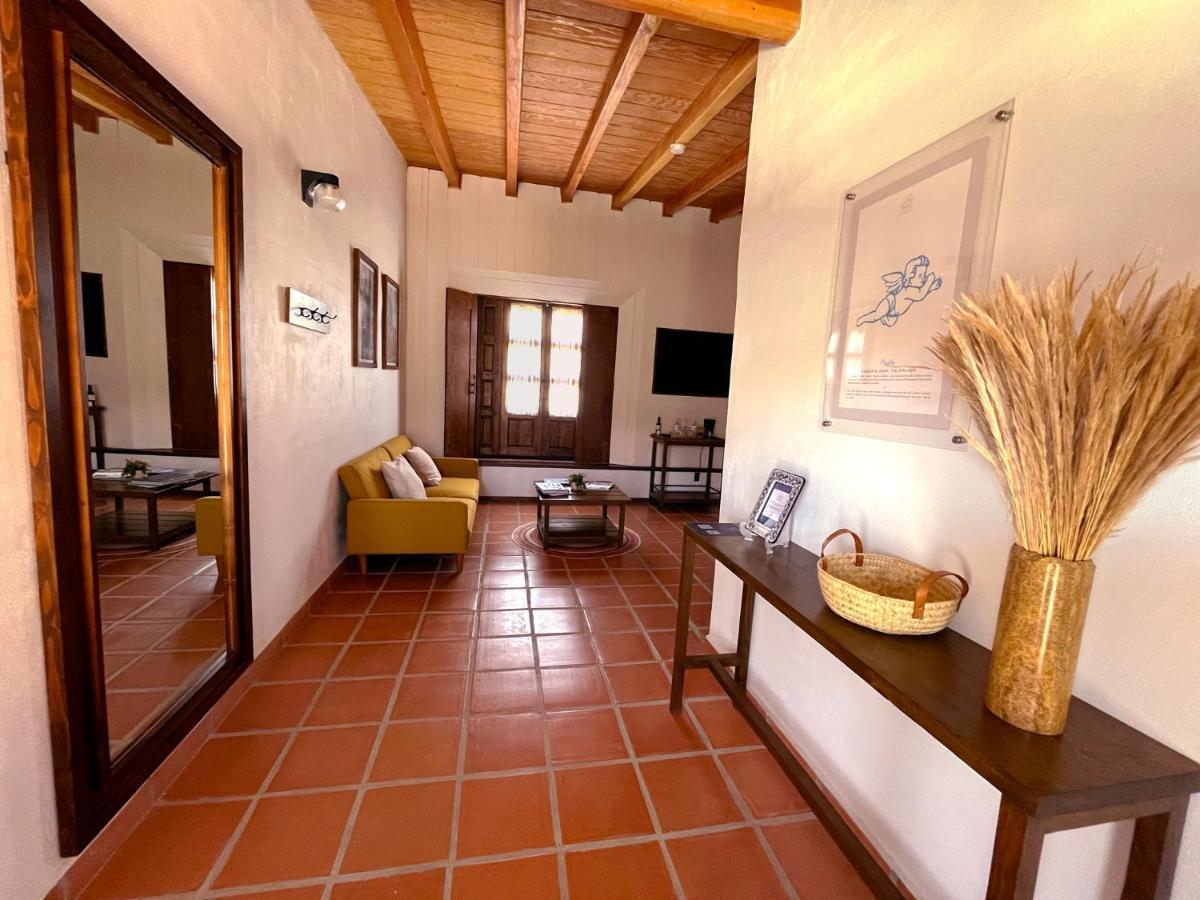 Bed and Breakfast Casa Entrevez Валье-де-Гуадалупе Экстерьер фото